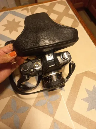 Cámara Chinon Negra