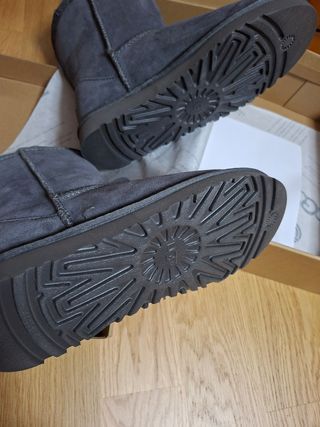 Botas UGG W Short GRY Talla 39