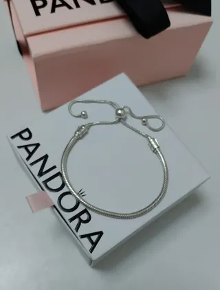 Pulsera Pandora.