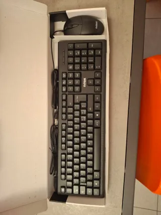 Tastiera e Mouse USB Nilox