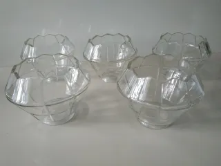 5 Antiche tulipane in vetro