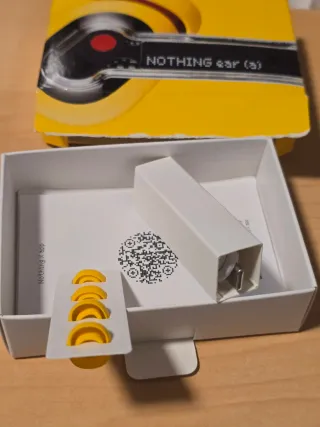 Nothing Ear (a) Auriculares Bluetooth Amarillos