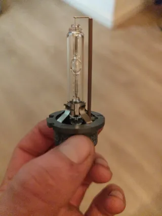 Bombillas Xenon D2S Philips(2) y osram (2)