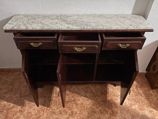 Mueble recibidor madera y mármol