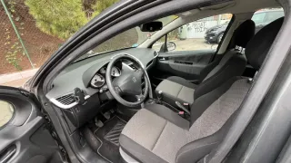 Peugeot 207 2009