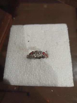 Anillo Plata con Piedras Rojas