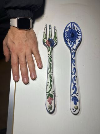 Cubertería cerámica decorada