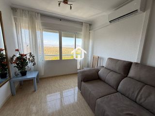 Piso en venta en Juan XXIII en Alicante
