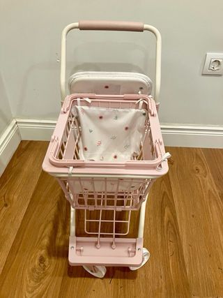 Carrito de compra de juguete rosa