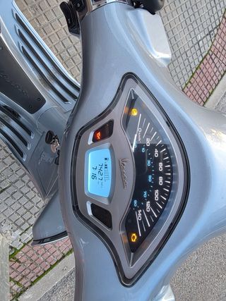 Vespa 125 Primavera- Urge -Año 2022 3.800€