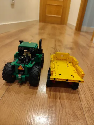 Lego Technic 42136 Tractor con remolque