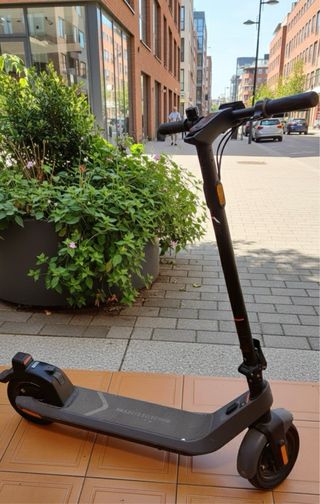 Patinete eléctrico gris with charger