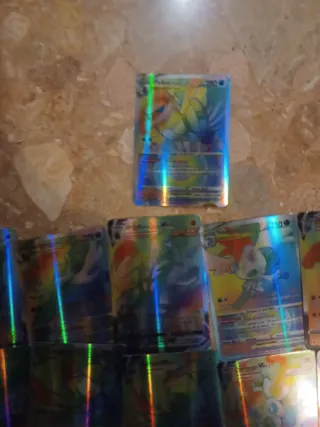 Cartas Pokémon Brillantes Rainbow Rare