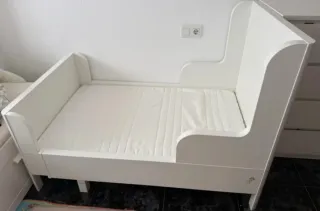 Cama extensible IKEA BUSUNGE + colchón Omsint