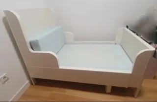 Cama extensible IKEA BUSUNGE + colchón Omsint