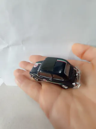 Cararama Fiat 500L Competizione