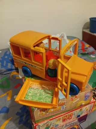 Autobús escolar vintage Tipperware