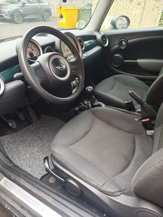 Mini one One 2009