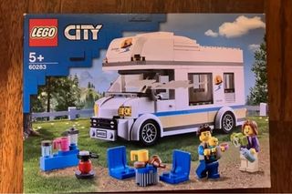 LEGO City Camper 60283
