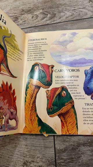 Dinosaurios (Vive una aventura / Experience an ...