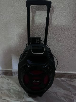 Altavoz Inntech Negro y Rojo