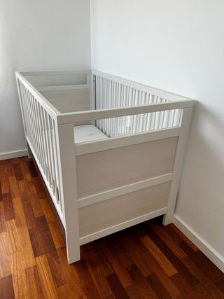 Cuna convertible bebé/niño