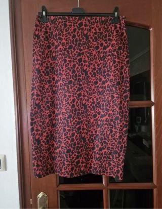 Falda Zara Estampado Leopardo