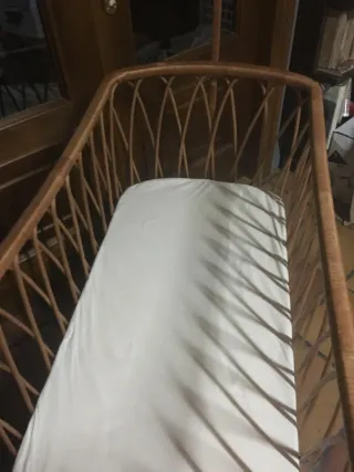 Cuna de bambú espectacular