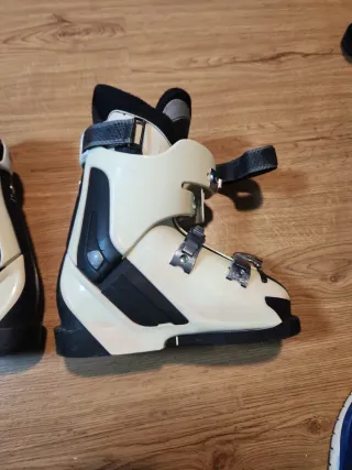 Botas de esquí niño T34/35 (7-9 años)