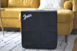 Fender Rumble 100 V3 Amplificador Bajo