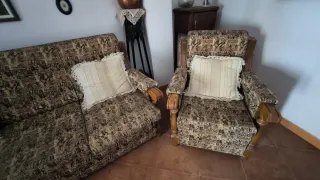 Sofá y 2 butacas a juego
