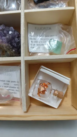 Caja de colección de minerales