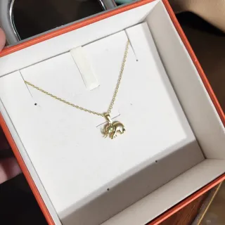 Colgante de oro 18k con elefante