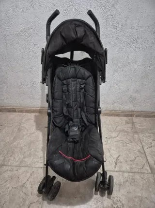 Silla de paseo negra