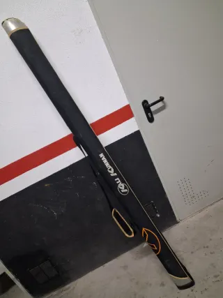 Funda para cañas de pescar surfcasting.