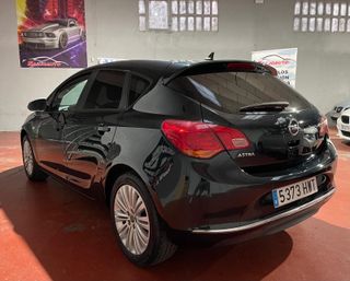 Opel Astra 1.4 TURBO SELECTIVE