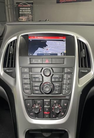 Opel Astra 1.4 TURBO SELECTIVE