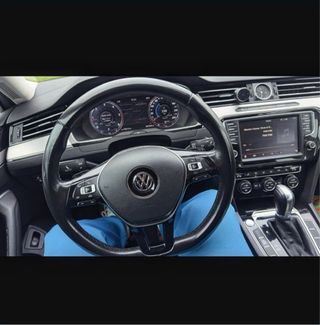 Volkswagen Passat 2.0 tdi sport