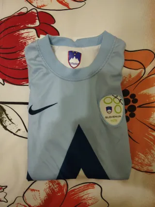 Camiseta Oficial Eslovenia Nike 8-9 años