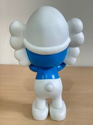 Figura Kaws Pitufo Azul 22 cm. smurf