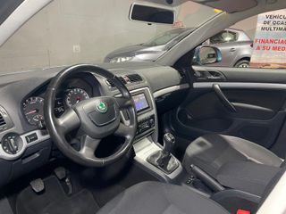 Skoda Octavia 1.6 TDI AMBITION