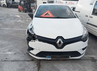 Renault 20896331 piloto trasero 265509846r clio iv