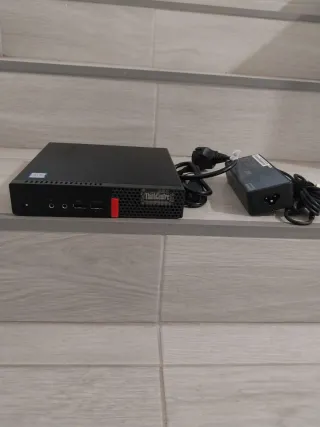 Lenovo ThinkCentre M710Q i5 7400T 8GB RAM SSD