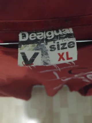 Camiseta Desigual XL Roja