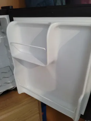 Nevera minibar negra