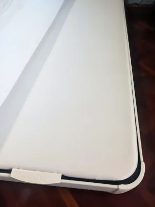 Canapé abatible madera y blanco