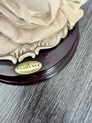 Figura Porcelana Giuseppe Armani Florence