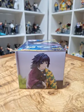 Figura Giyu Tomioka de Kimetsu no Yaiba SEGA