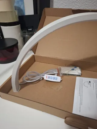 Arco de luz LED. Color blanco. Sin usar.