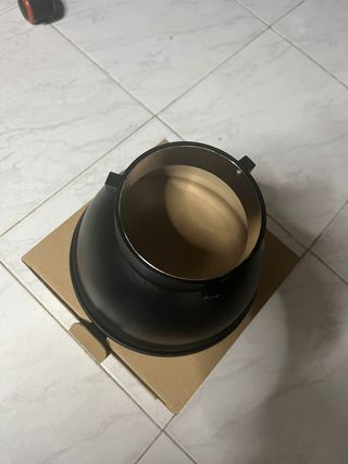 Puerta con nido de abeja y reflector bowens